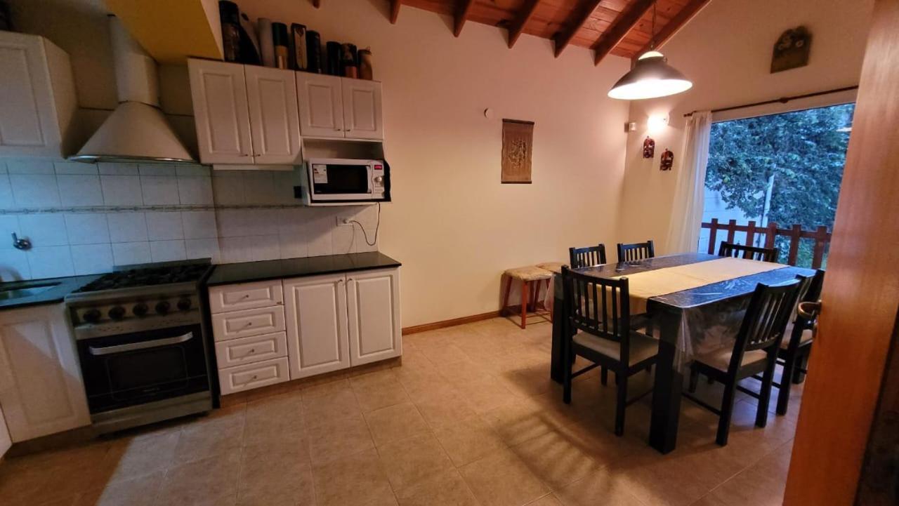 El Patio Del Aromo Apartment ปูแอร์โตมาดริน ภายนอก รูปภาพ